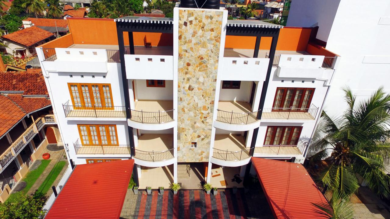 Hotel Indaura Ettukala Exterior photo